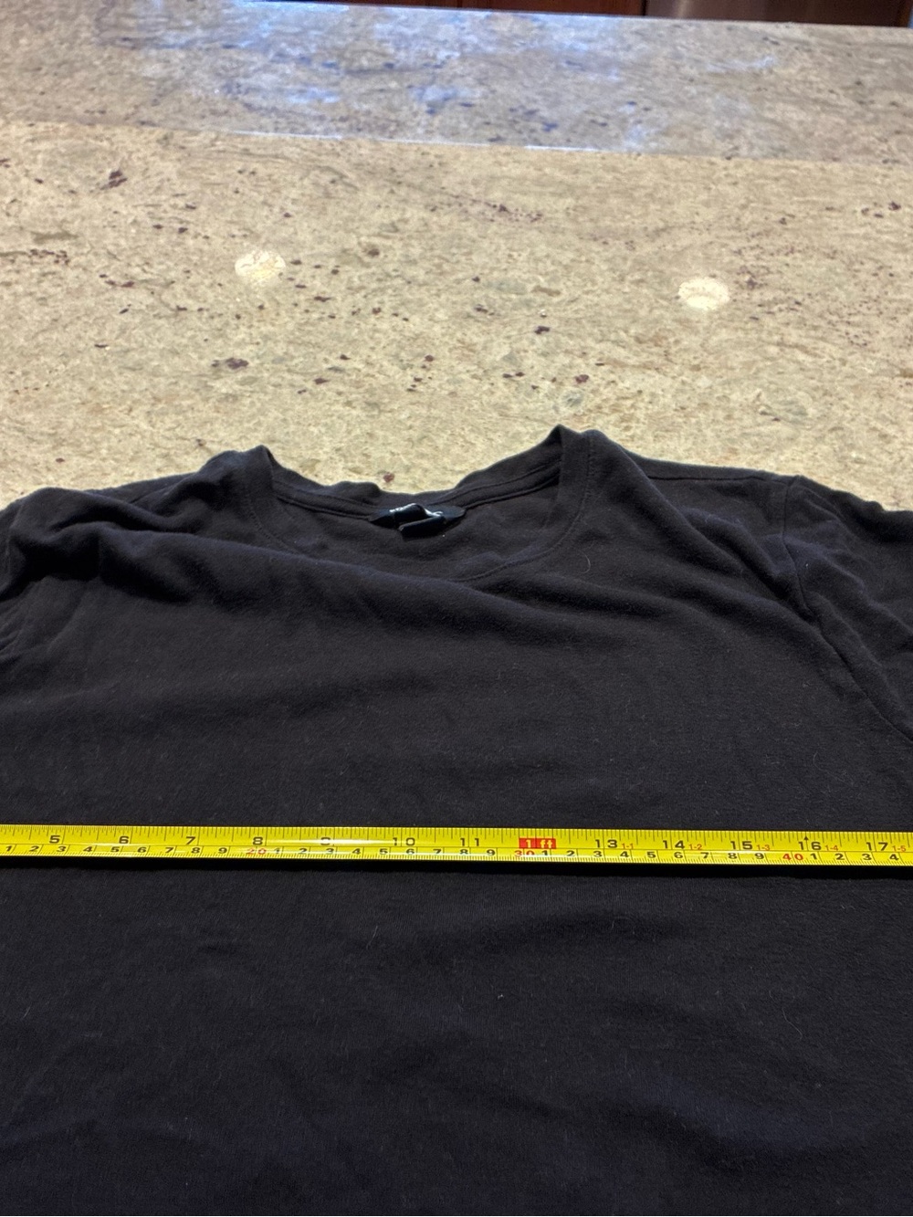 Eddie Bauer Long Sleeve Tops in Black, Beige, and Green - Picture 3 of 4